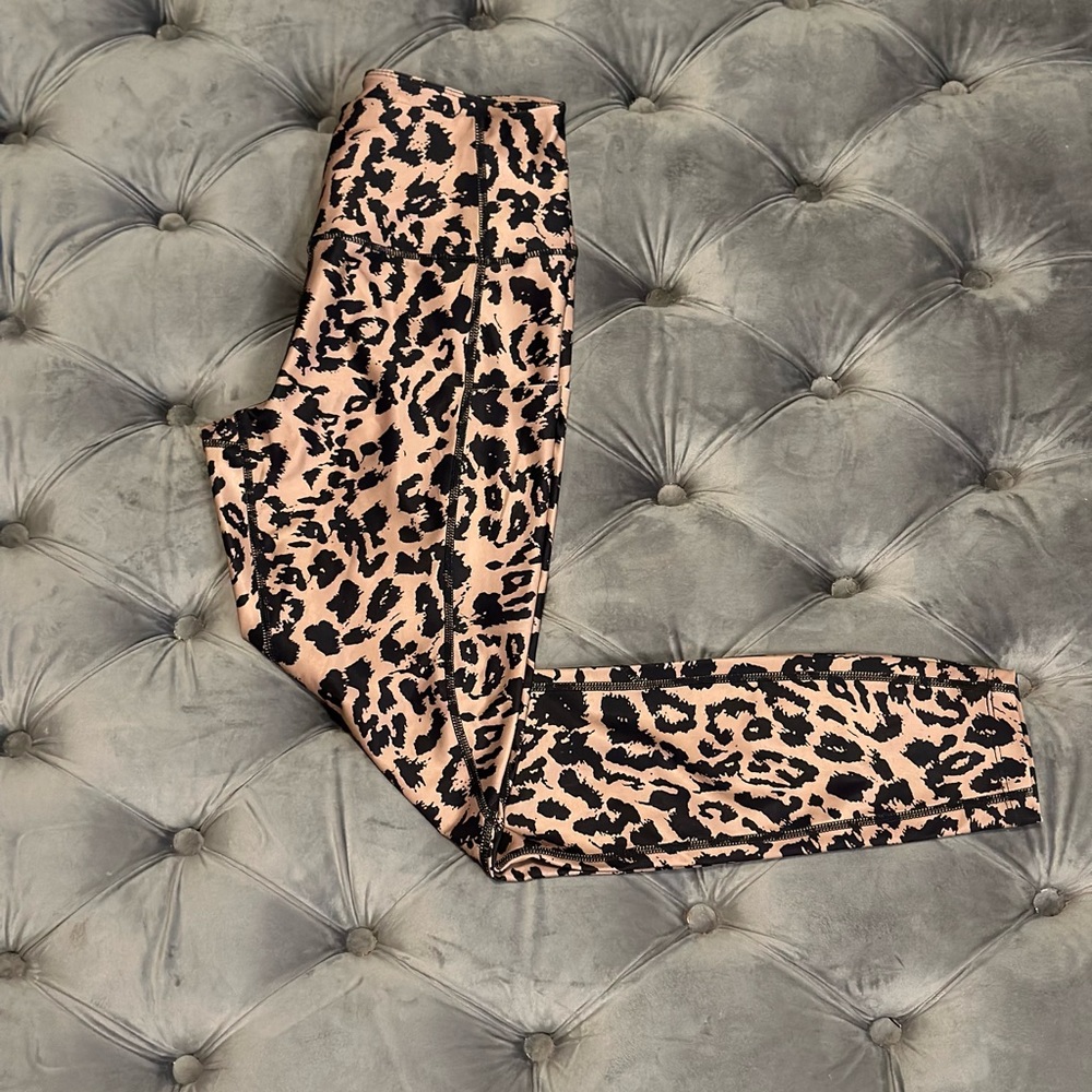 Leopard women’s leggings full length on 5’3” girl